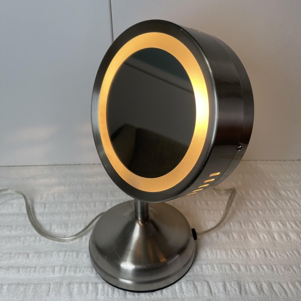 Classic Conair Lighted Make-up Vanity Mirror 2-sided Magnified Adjustable